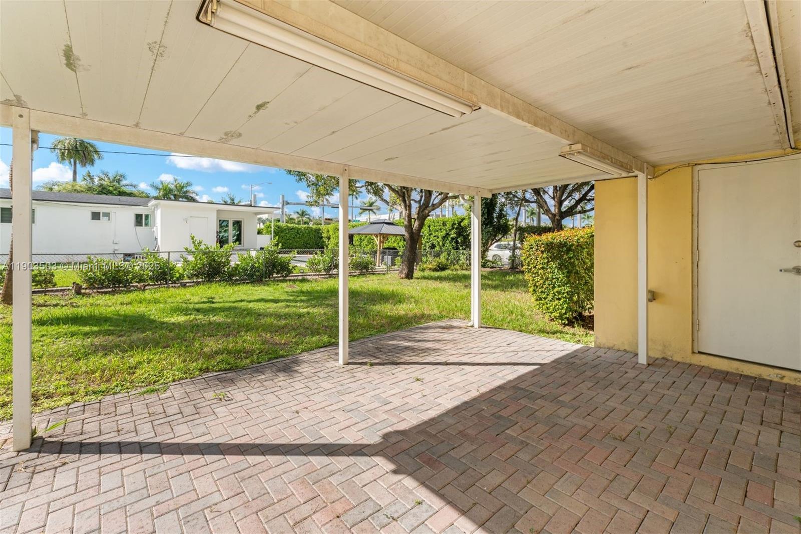 CORAL WAY VILLAGE SEC A P - Residential