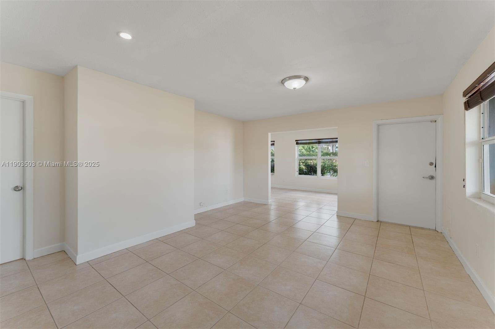 CORAL WAY VILLAGE SEC A P - Residential