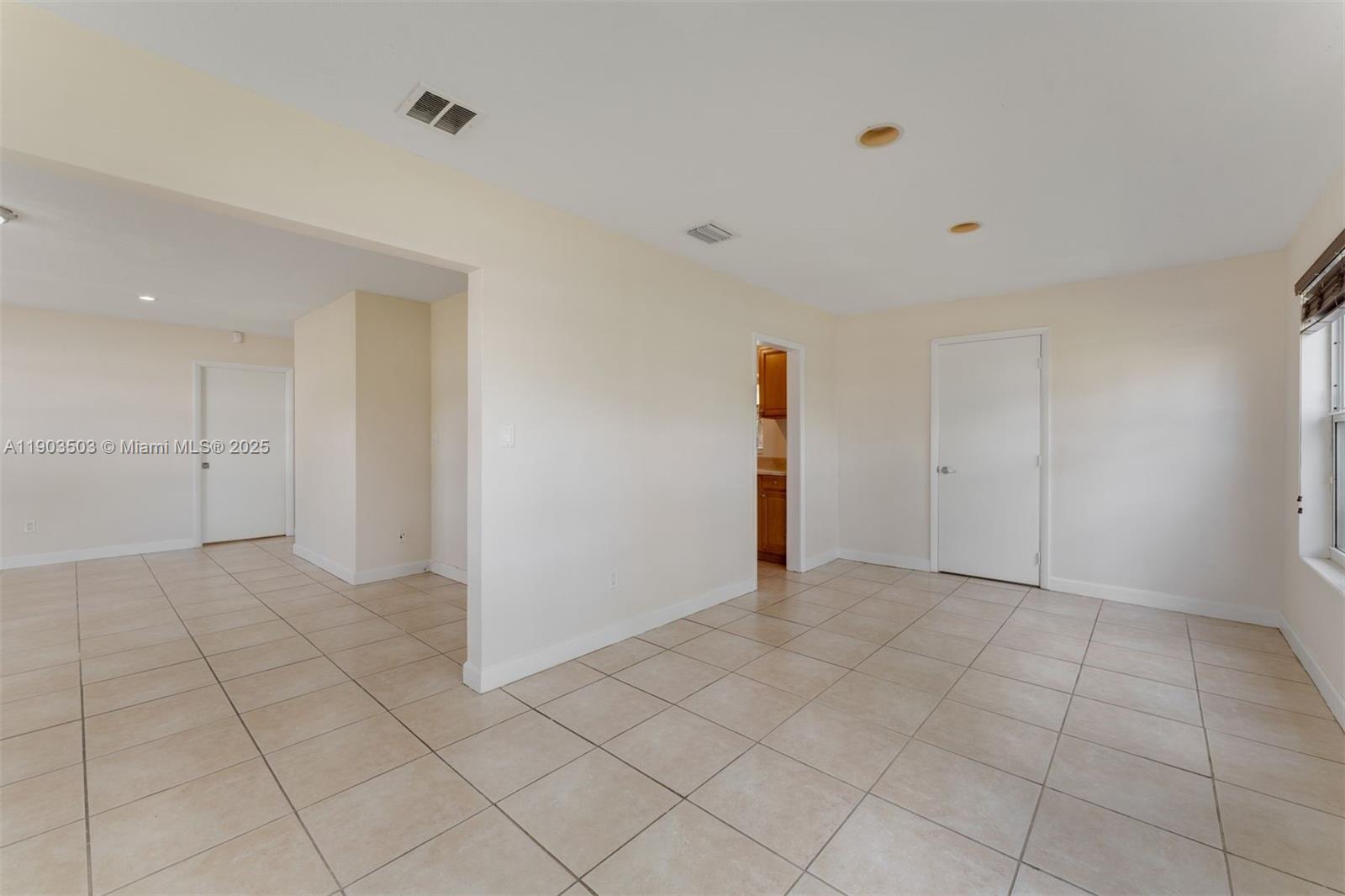 CORAL WAY VILLAGE SEC A P - Residential