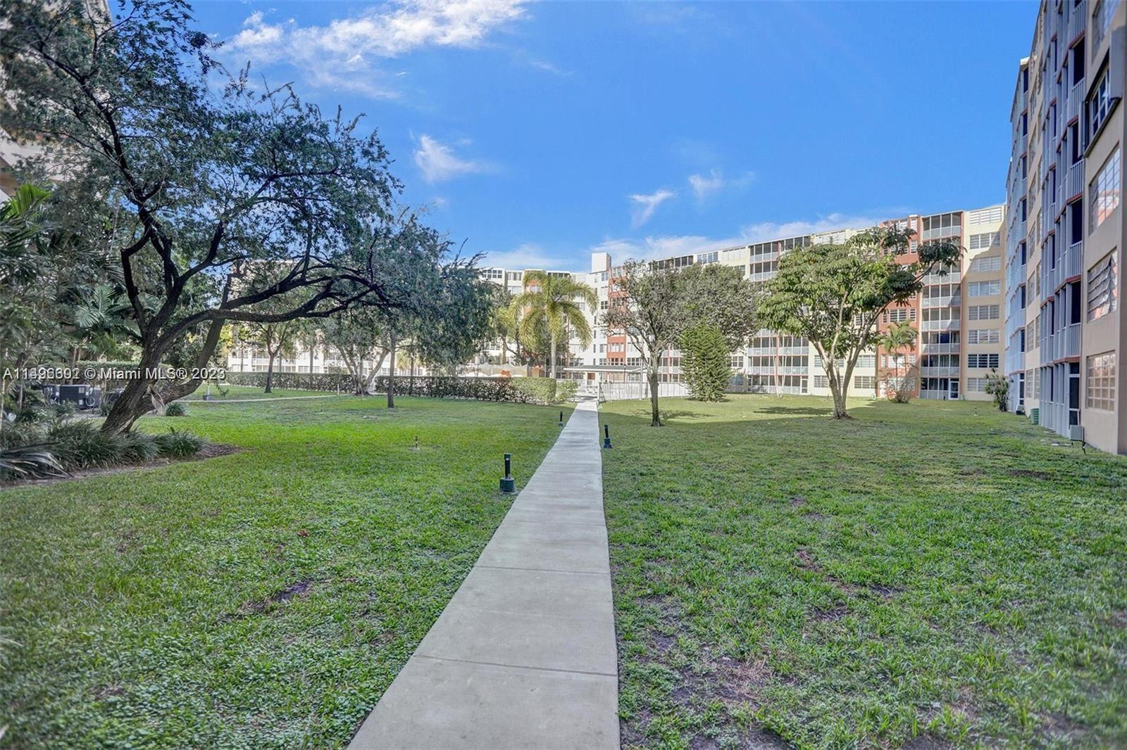 JADE WINDS GROUP-DAISY GA - Residential