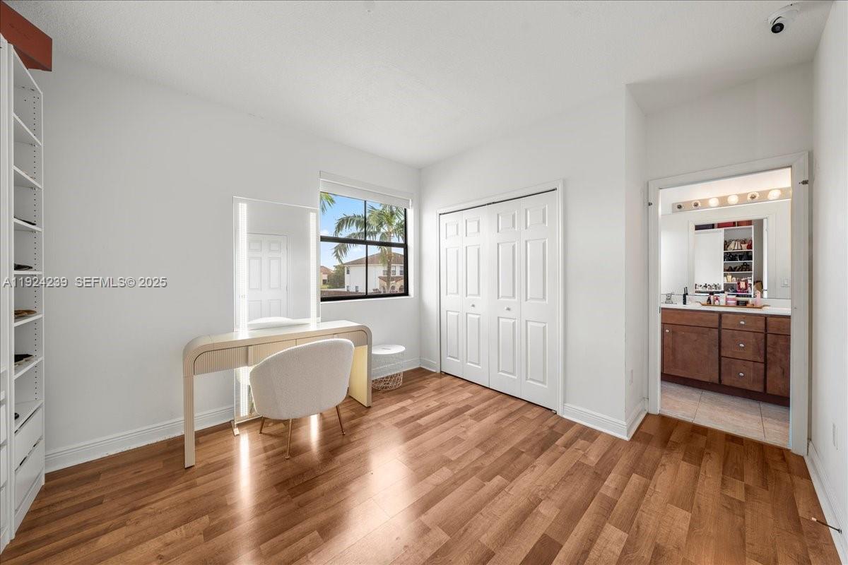 FONTAINEBLEAU WEST NORTH - Residential