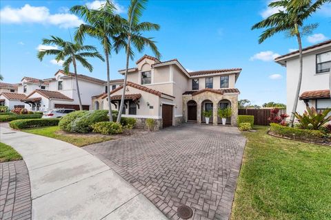 984 NW 104th Ave Miami FL 33172