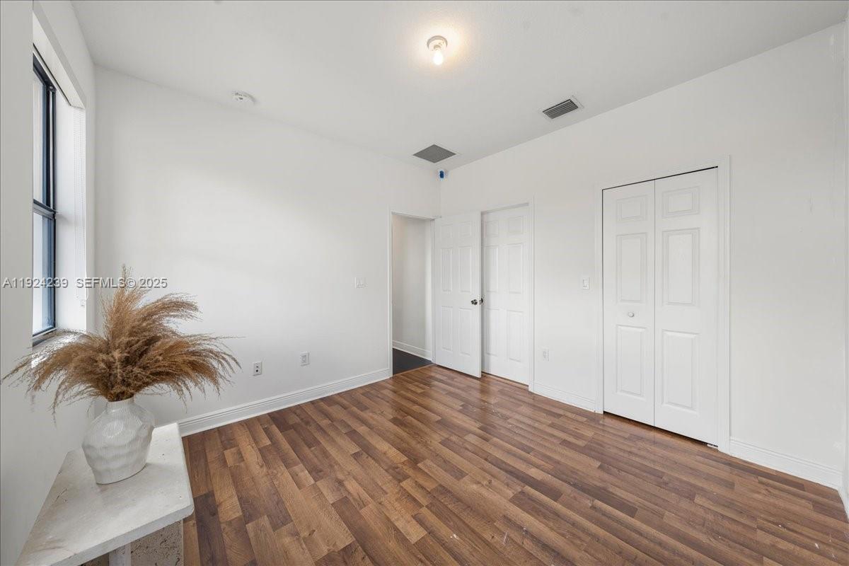 FONTAINEBLEAU WEST NORTH - Residential