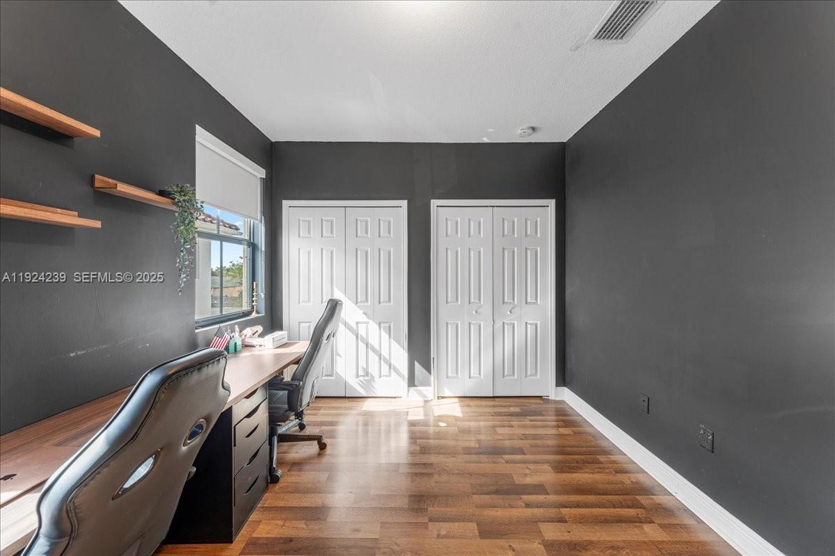 FONTAINEBLEAU WEST NORTH - Residential