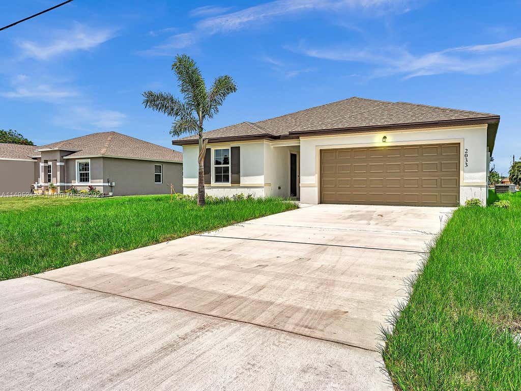 Photo of 2033 SW Castinet Ln #2033, Port Saint Lucie, FL 34953 (MLS # A11495243)