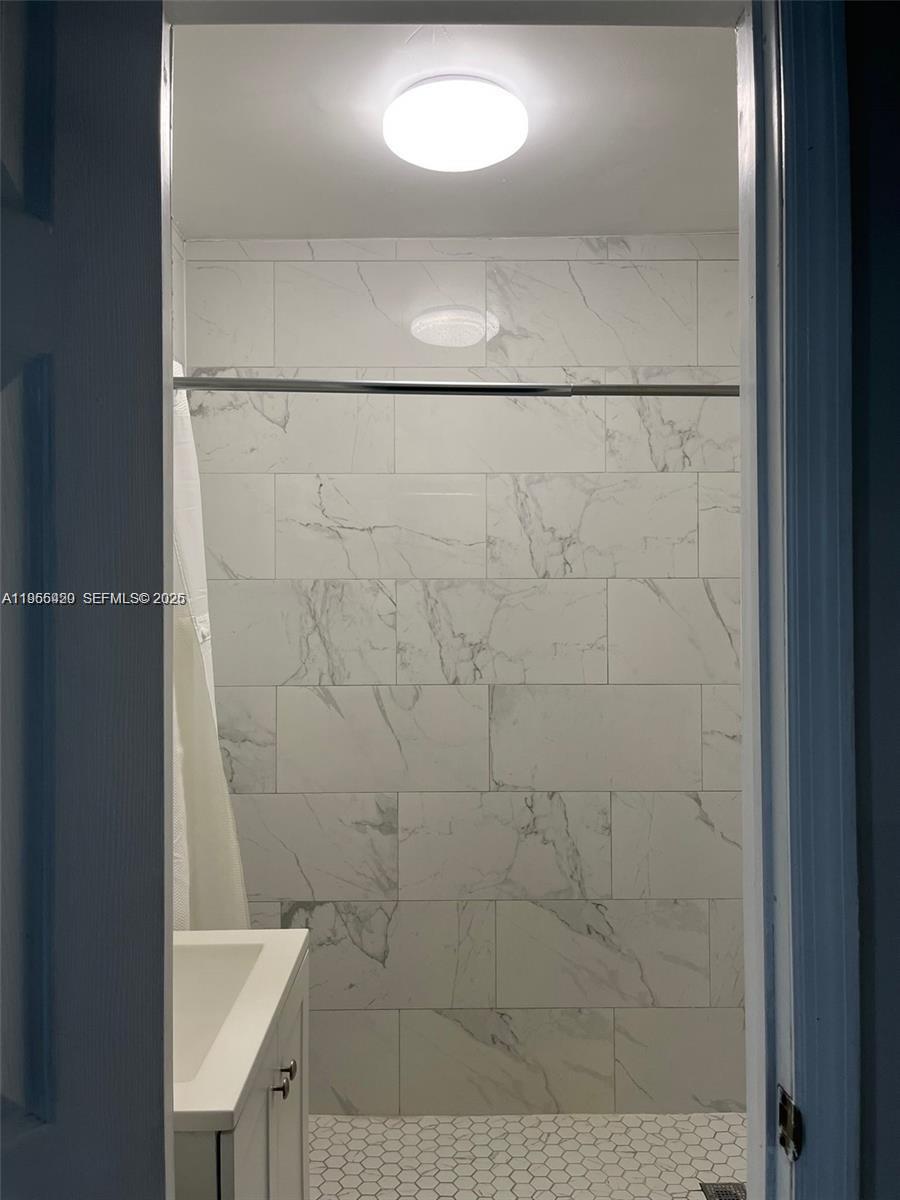 SUN RAY HOMES GREYNOLDS P - Residential