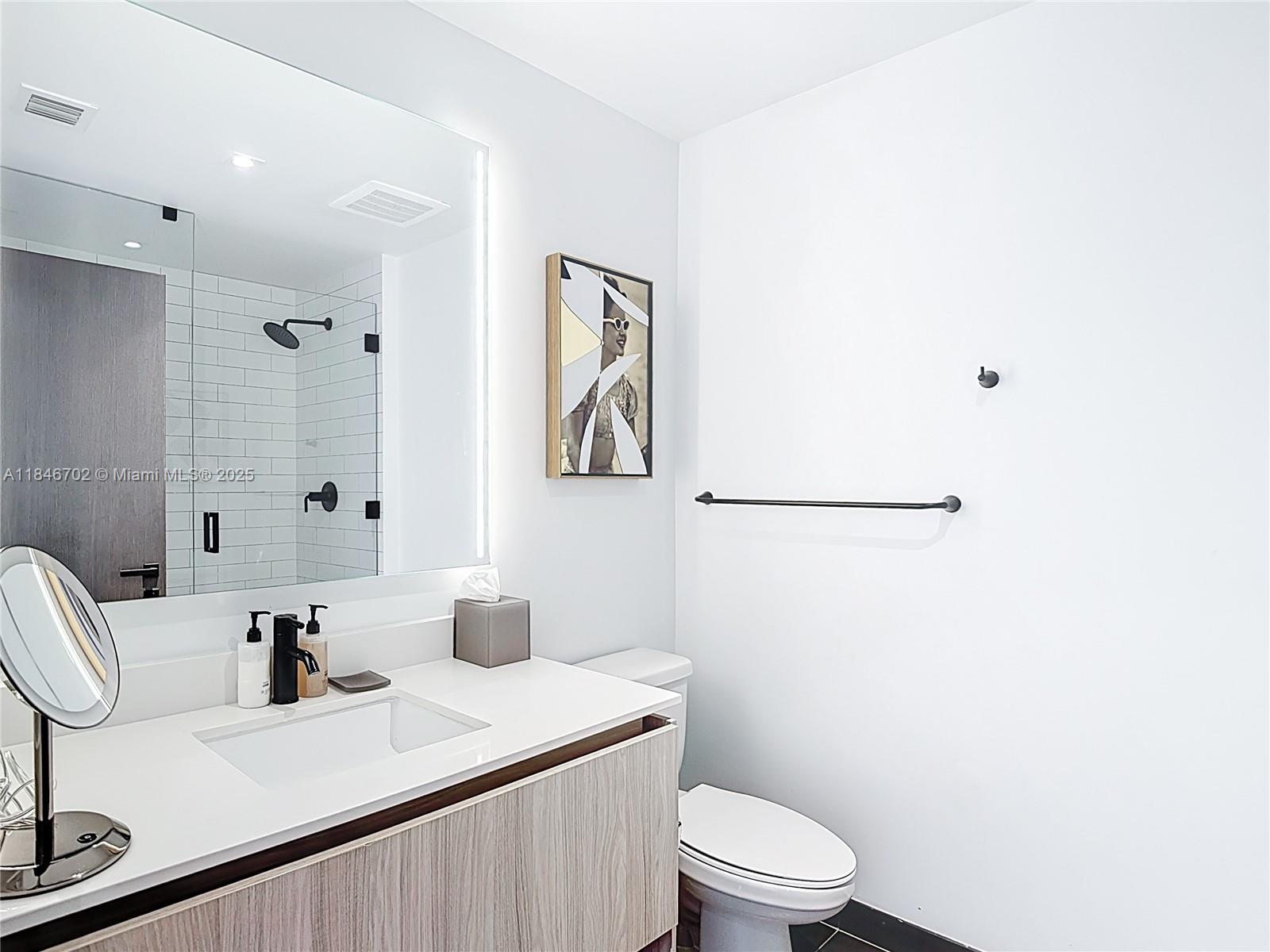 MAP OF MIAMI DADE CO. FL. - Residential Lease