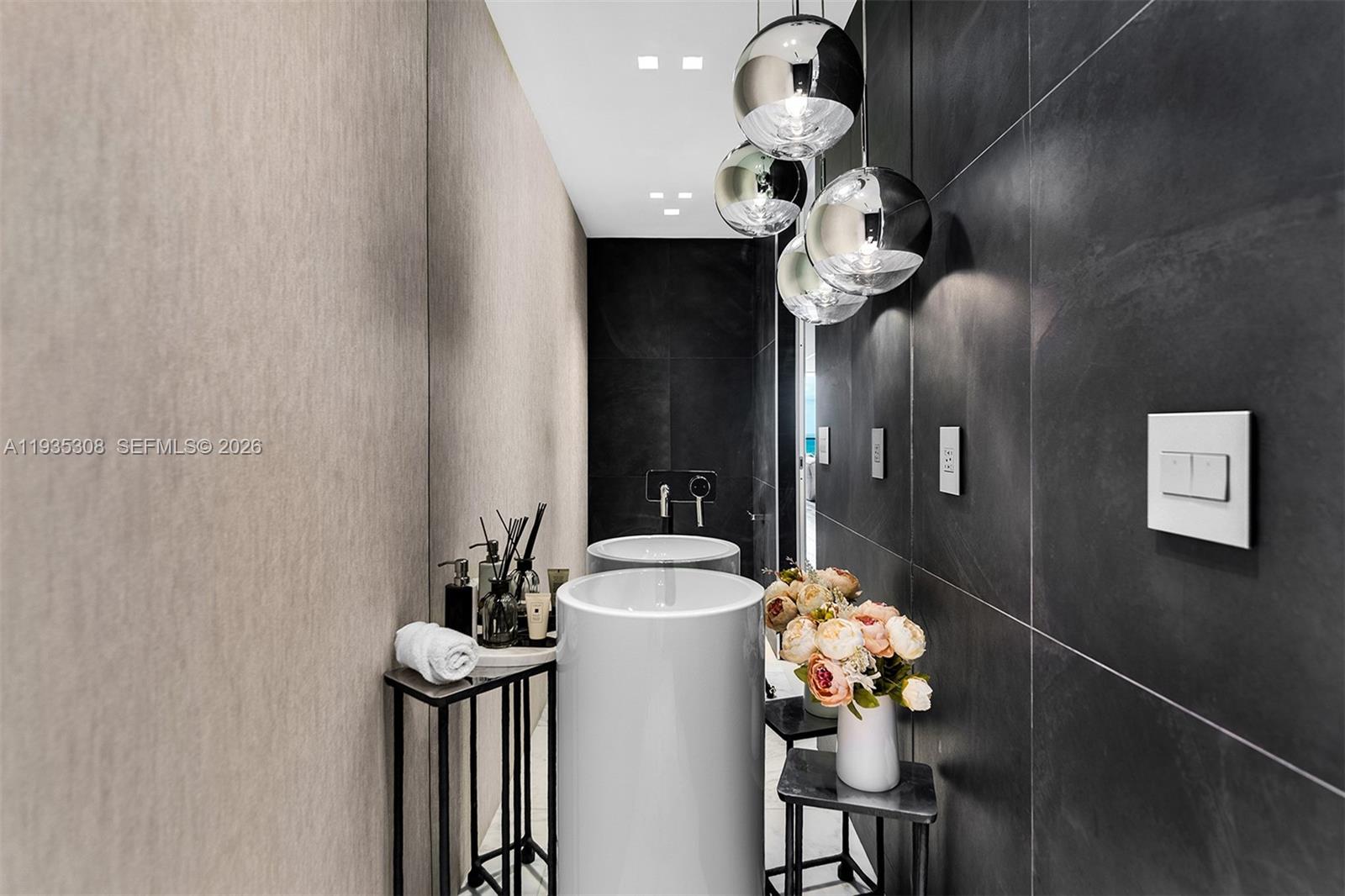 OCEANA BAL HARBOUR CONDO - Residential