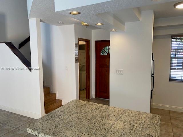 SAGA BAY TOWNHOMES - Residential Lease