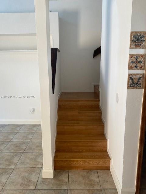 SAGA BAY TOWNHOMES - Residential Lease