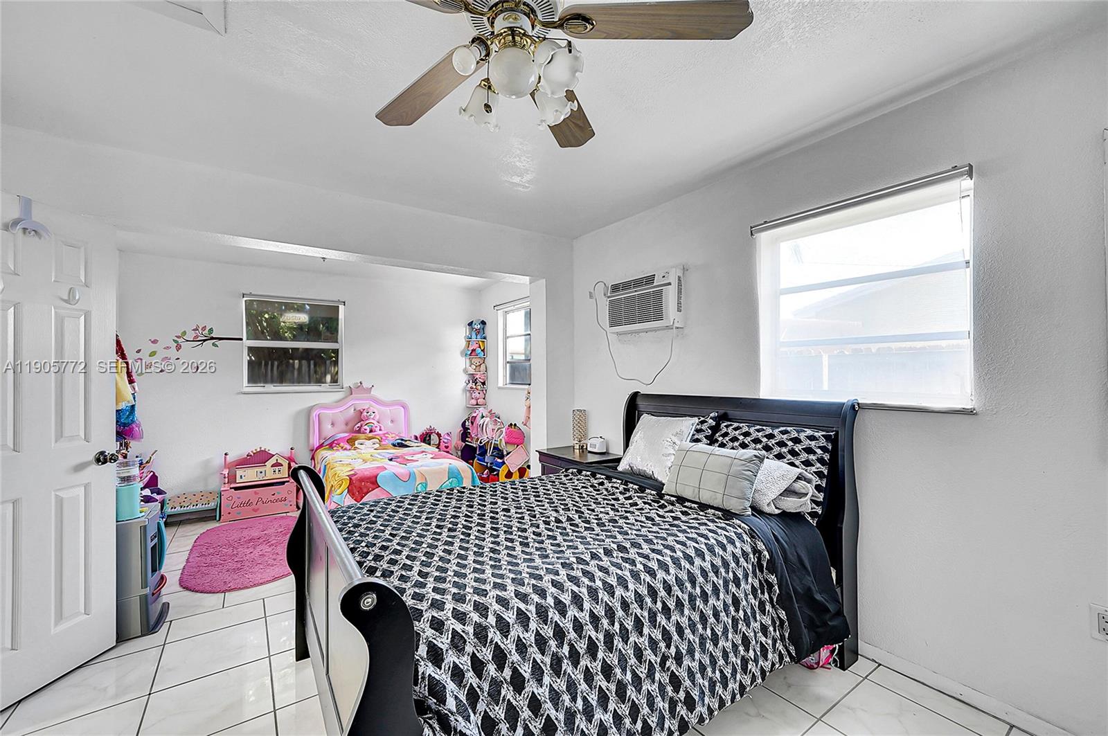 SARATOGA HEIGHTS RE-SUB - Residential