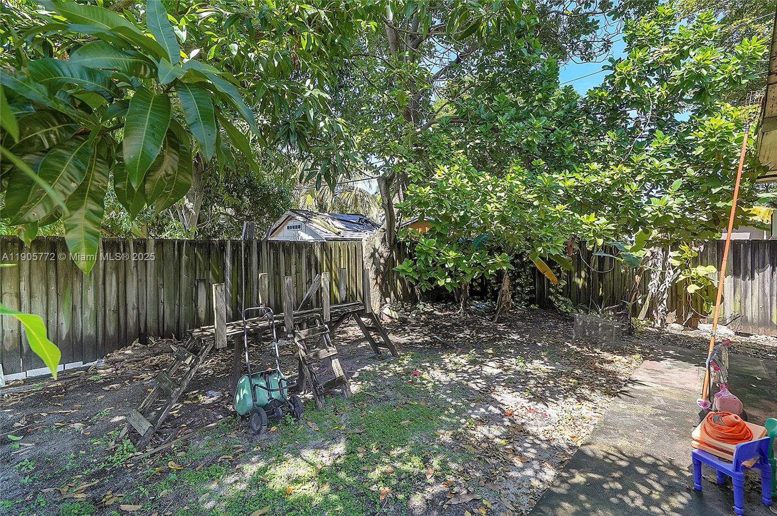 SARATOGA HEIGHTS RE-SUB - Residential