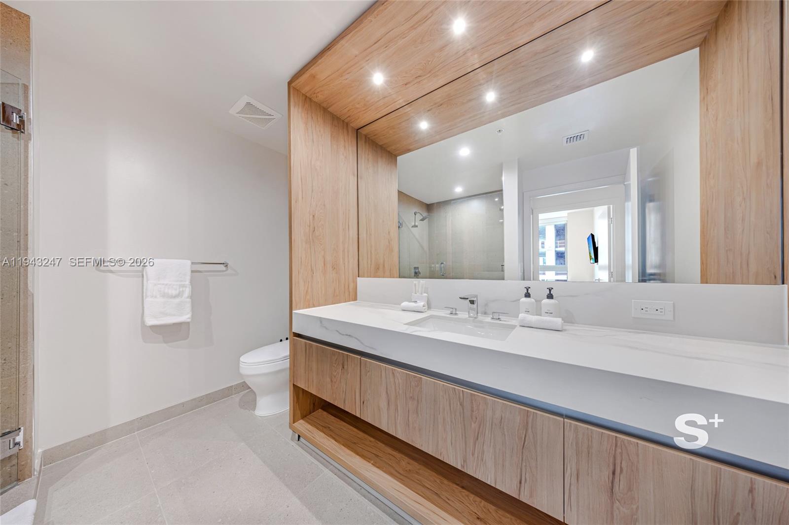 The Crosby - Residential