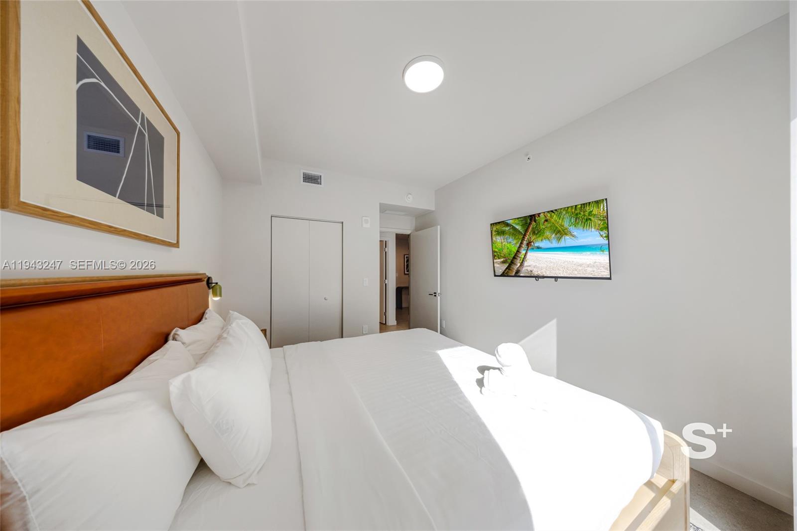 The Crosby - Residential