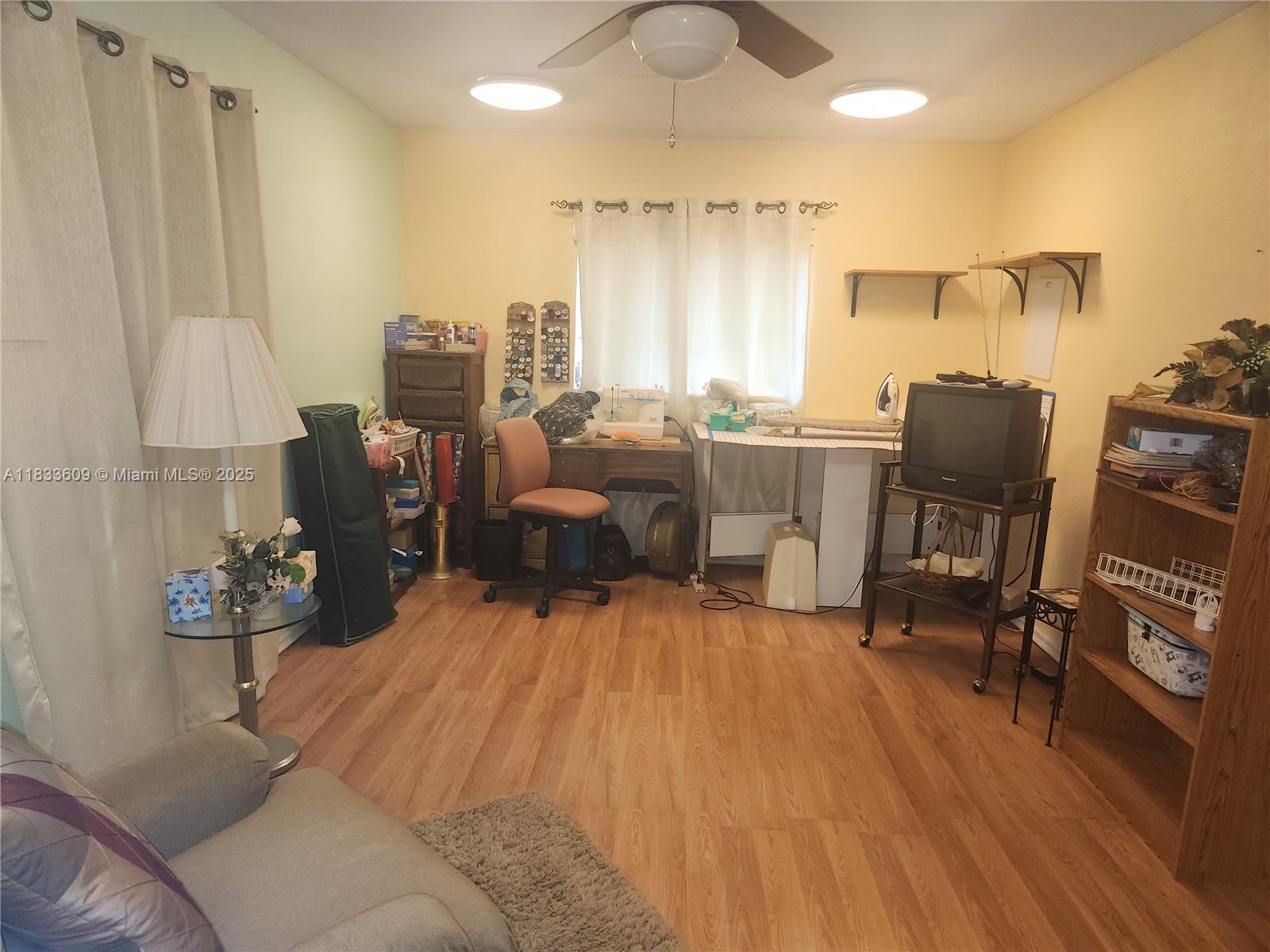 WESTWOOD COMMUNITY 4 - Residential