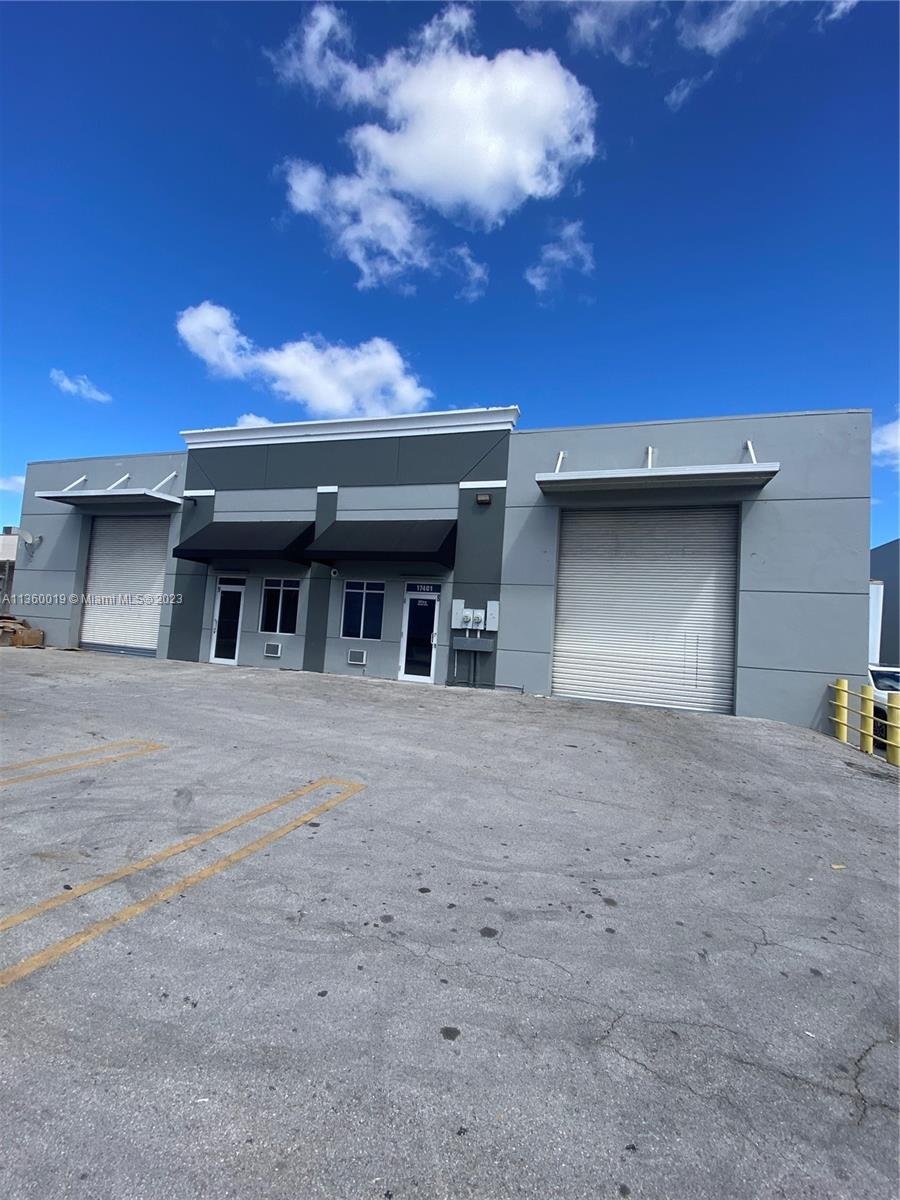 GOLDEN GLADES COMMERCE PARK WAREHOUSE SPACE FOR SALE. THE SPACE CONSISTS OF A TOTAL OF 9800 SQUARE FEET WITH TWO WAREHOUSES IN ONE BUILDING EACH 4900 SQUARE FEET. GOLDEN GLADES COMMERCE PARK IS A COMMERCIAL CONDOMINIUM DEVELOPMENT ADJACENT TO THE GOLDEN GLADES INTERCHANGE WHERE THE TURNPIKE, I-95, 826, 441 AND SR 9 ALL CONVERGE. THE WAREHOUSE PARK IS WELL LIT, FENCED AND GATED WITH 24/7 ACCESS. PLEASE CALL FOR ADDITIONAL DETAILS AND TO SET AN APPOINTMENT TO VIEW THE PROPERTY.