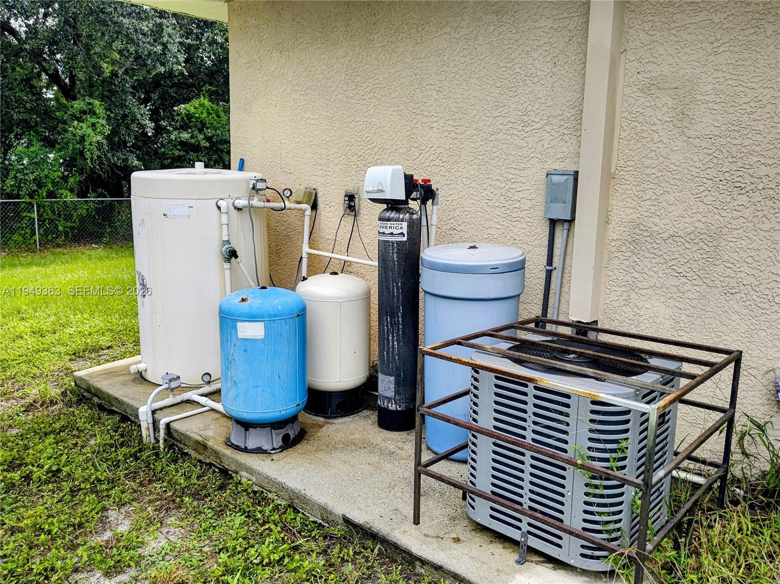 LEHIGH ACRES - Residential Income