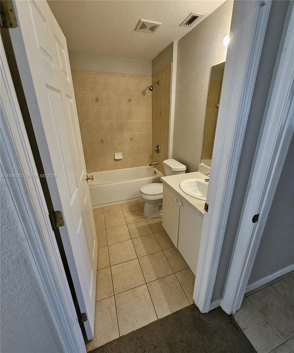 LEHIGH ACRES - Residential Income