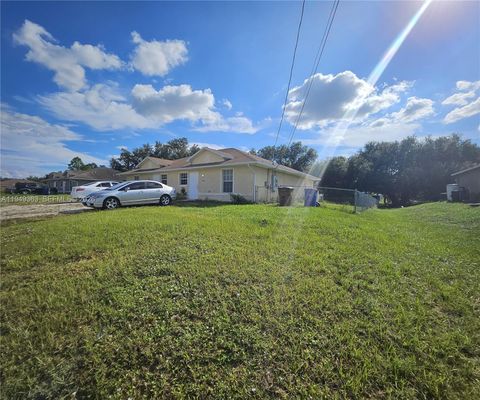 4545/4547 26th ST SW Lehigh Acres FL 33973
