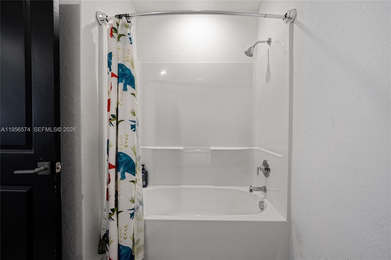 ROYAL HOMES WEST - Residential