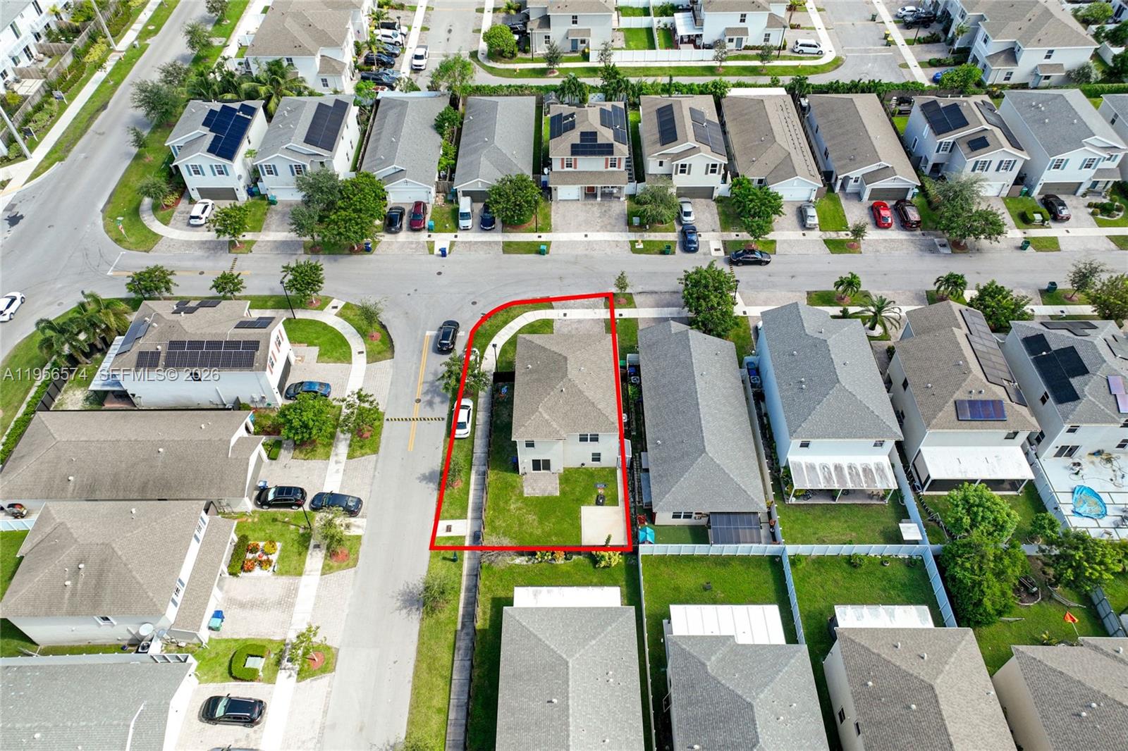 ROYAL HOMES WEST - Residential