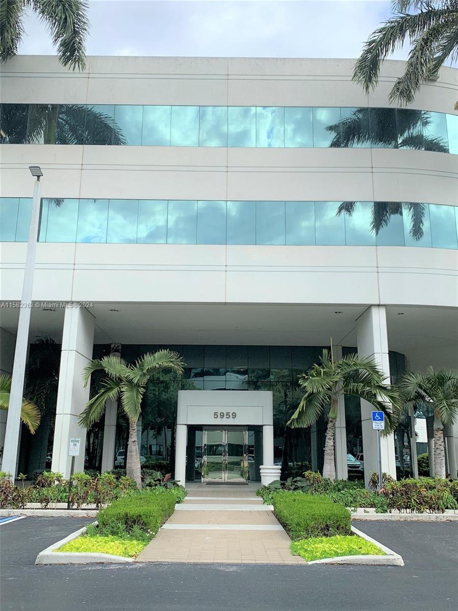 One of the most competitive rental rates in the MIA Airport submarket. Stand-alone office building in the
Waterford Business District with recently renovated common areas. Impressive views of surrounding lakes and
MIA Airport. Unique architectural design differentiates the project from other Blue Lagoon buildings. On-site
security, property management, and ownership. Covered reserved parking is available. Centrally located in Miami,
with fantastic freeway access from 826, 836, Turnpike, and minutes from Brickell/Downtown Miami. -The above asking rate includes all operating expenses, except applicable sales tax currently 5.5%. See flyer attached.
