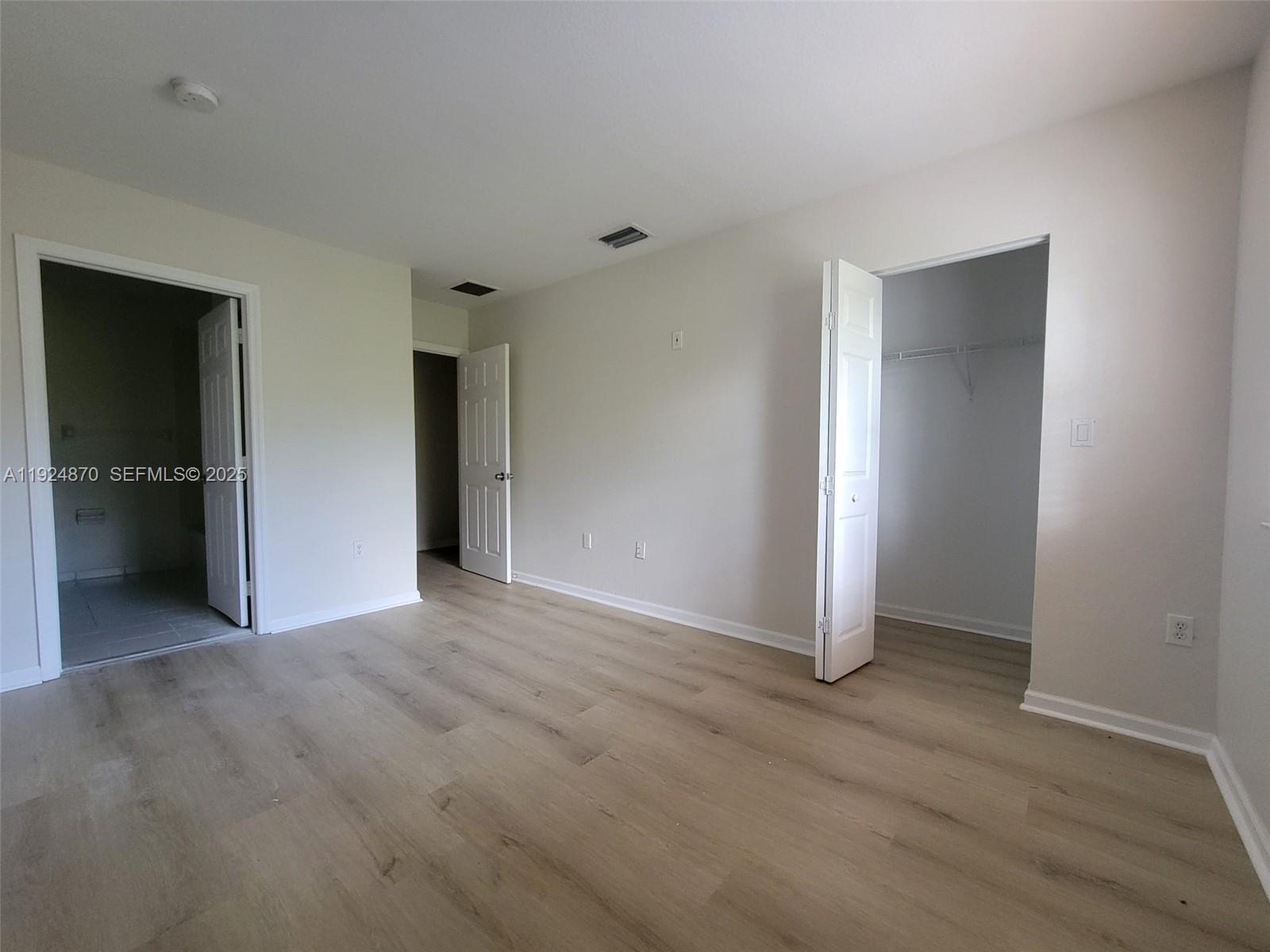 SOLABELLA CONDO - Residential Lease