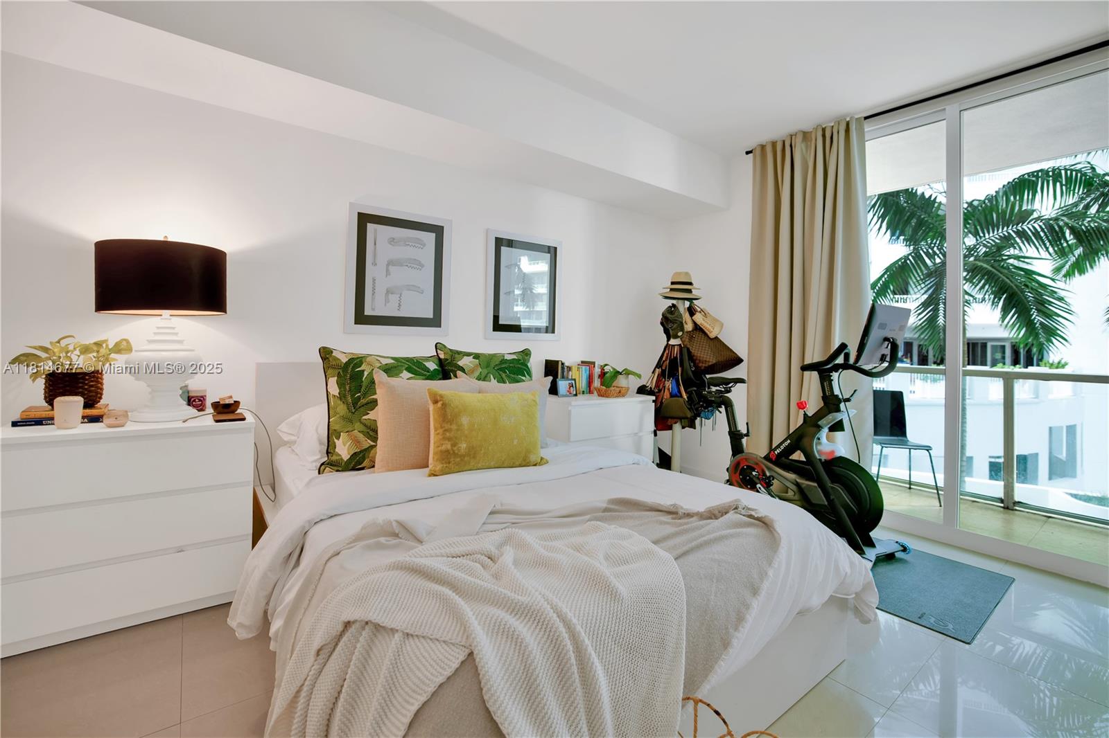218 Se 14th St 906, Miami, Broward County, Florida - 1 Bedrooms  
1 Bathrooms - 