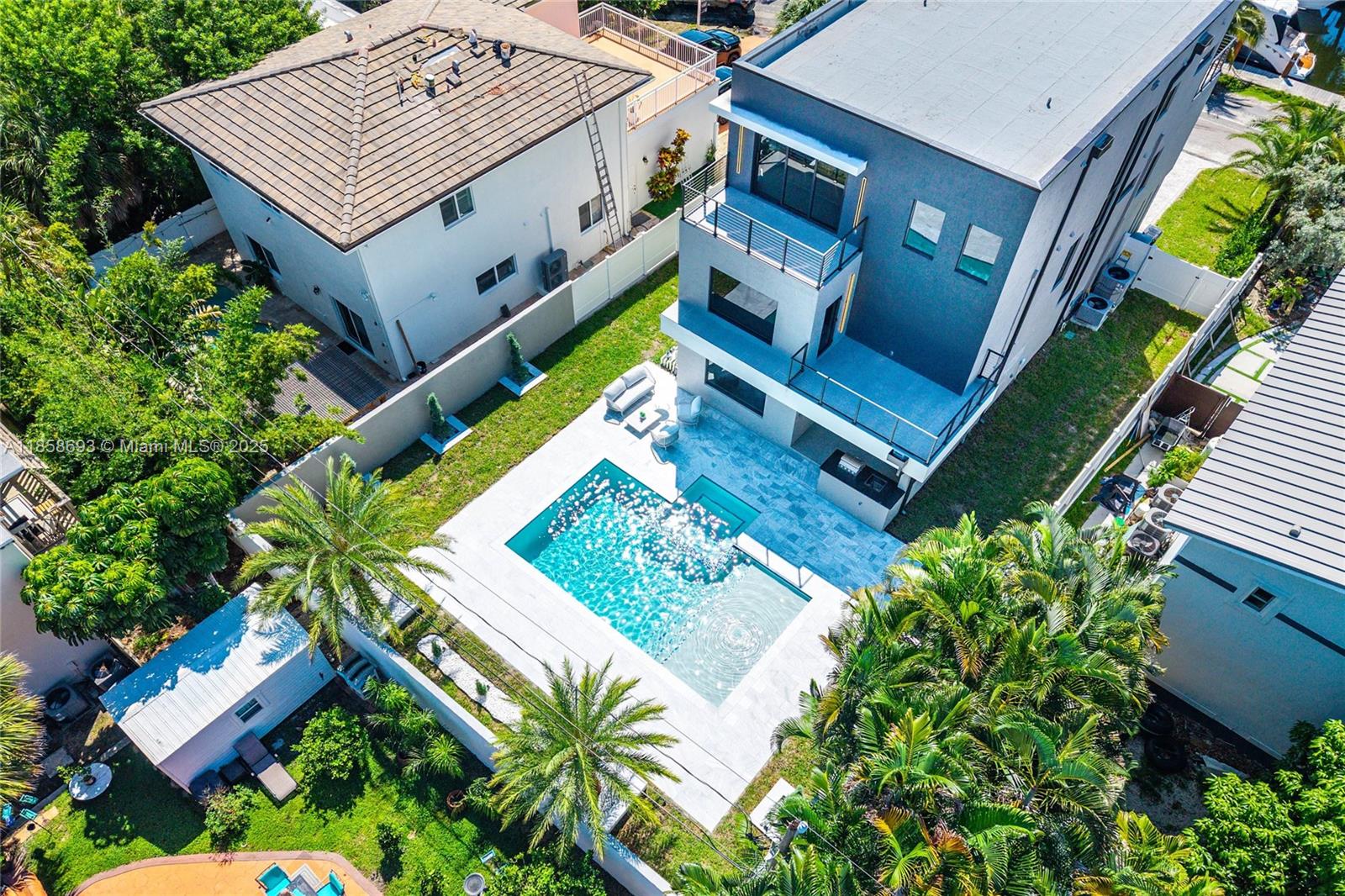 WAHOO NO 2 - Residential
