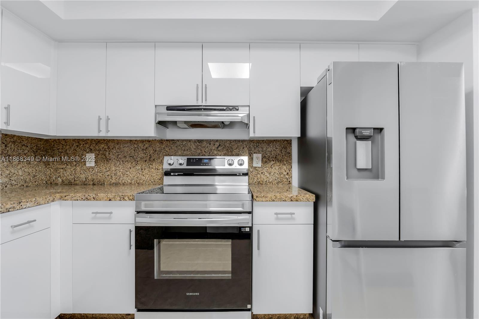 SHORE CLUB CONDO - Residential Lease