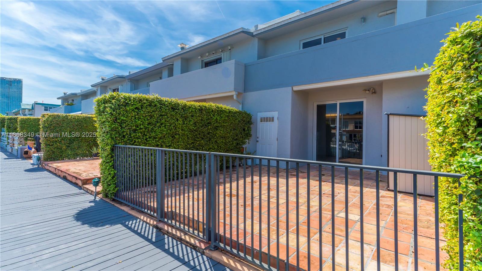 SHORE CLUB CONDO - Residential Lease