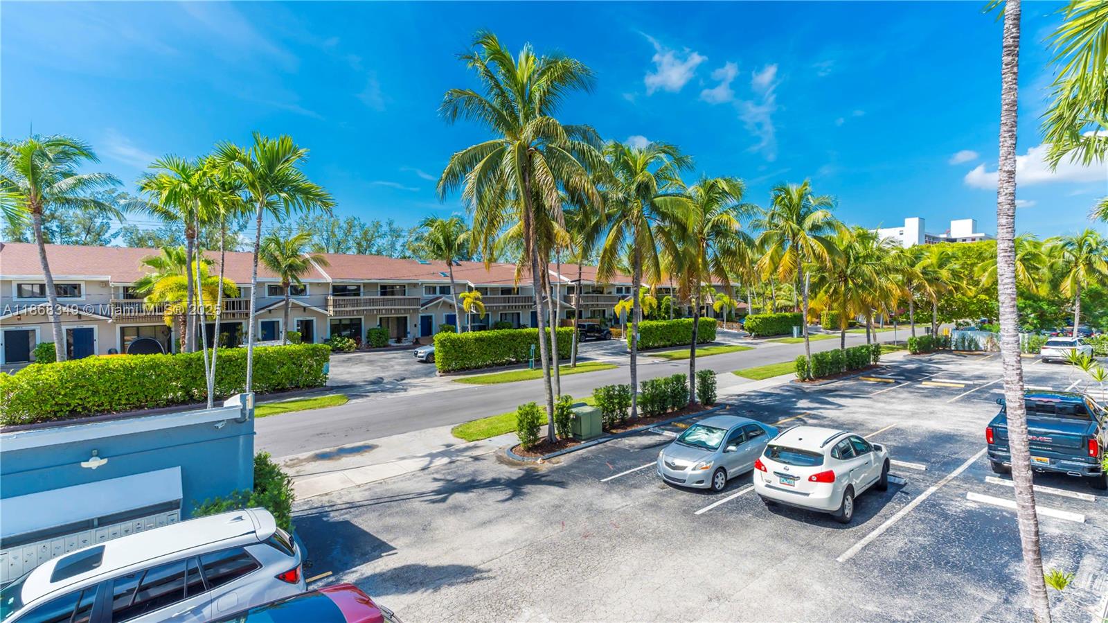 SHORE CLUB CONDO - Residential Lease