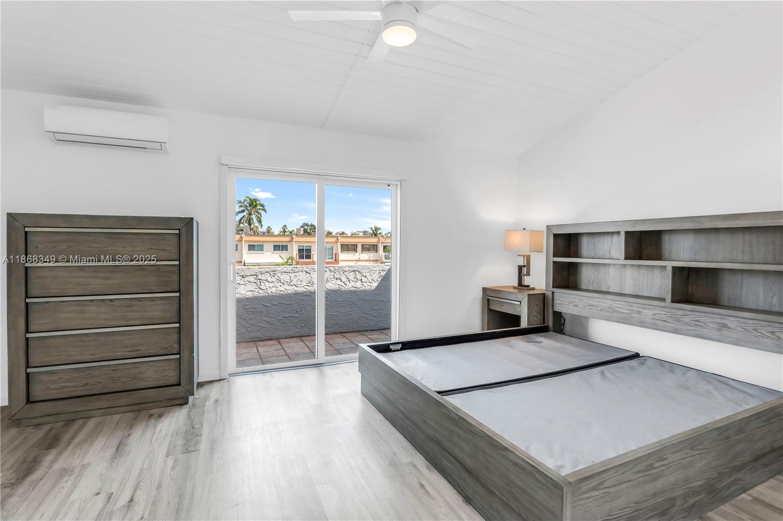 SHORE CLUB CONDO - Residential Lease