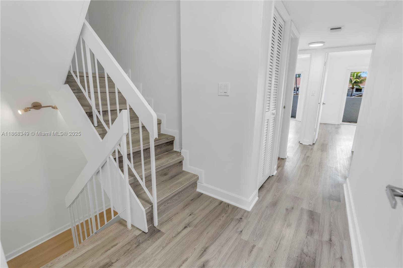 SHORE CLUB CONDO - Residential Lease