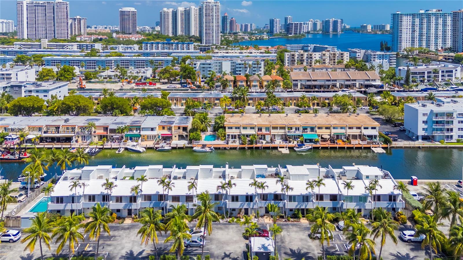 SHORE CLUB CONDO - Residential Lease