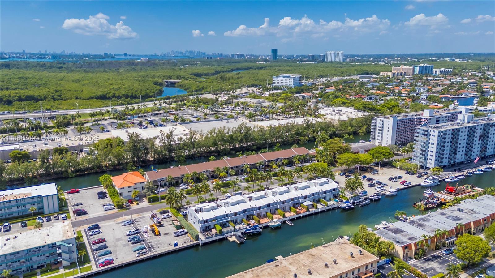 SHORE CLUB CONDO - Residential Lease