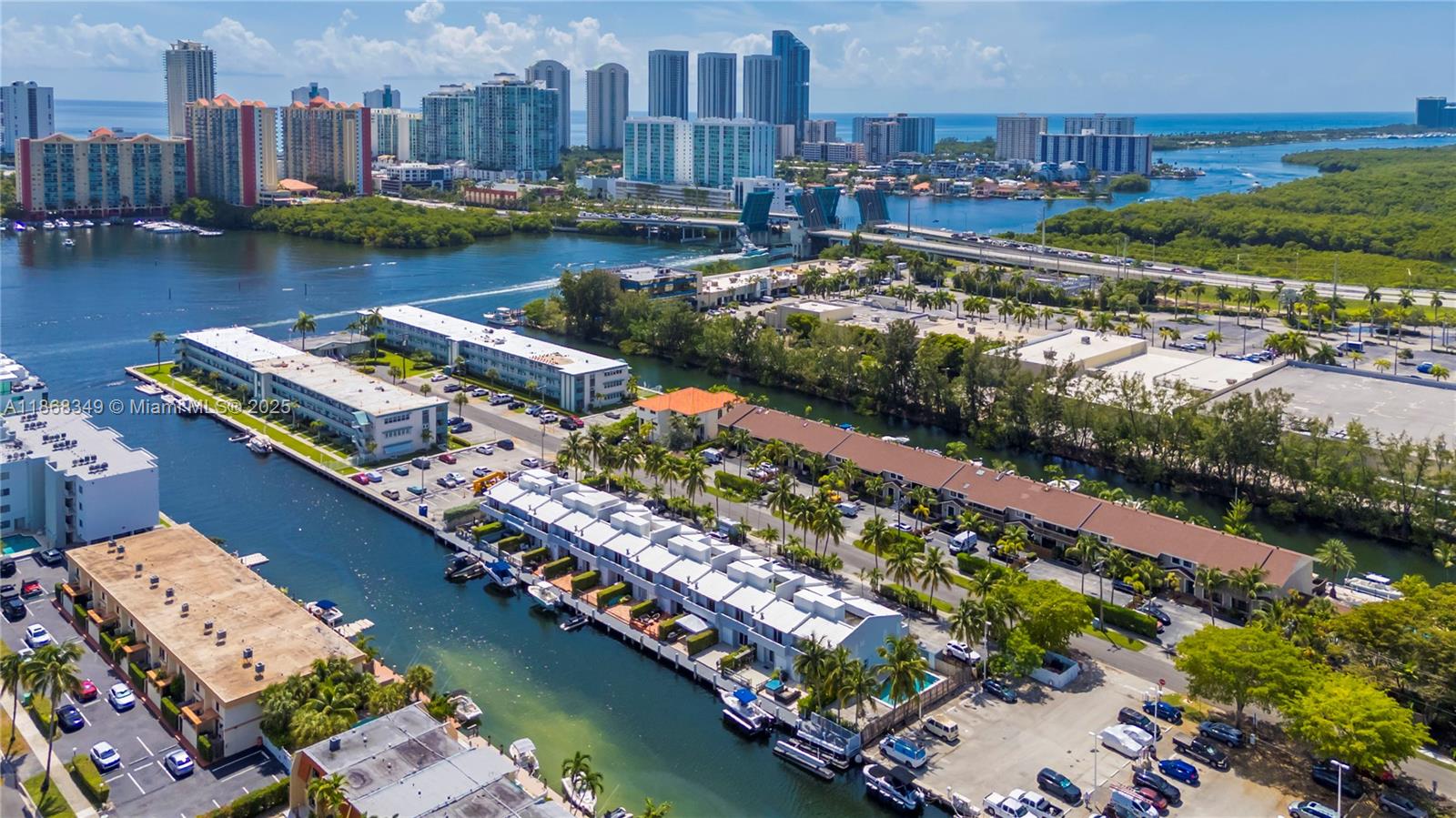 SHORE CLUB CONDO - Residential Lease