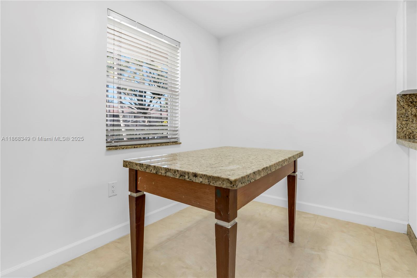 SHORE CLUB CONDO - Residential Lease