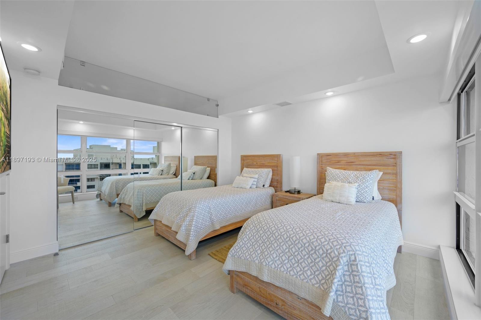 SEA RANCH CLUB B CONDO - Residential Lease