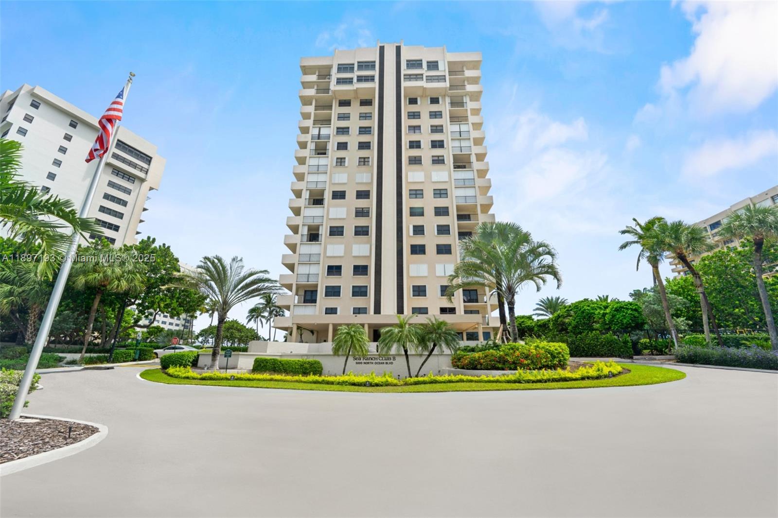 SEA RANCH CLUB B CONDO - Residential Lease