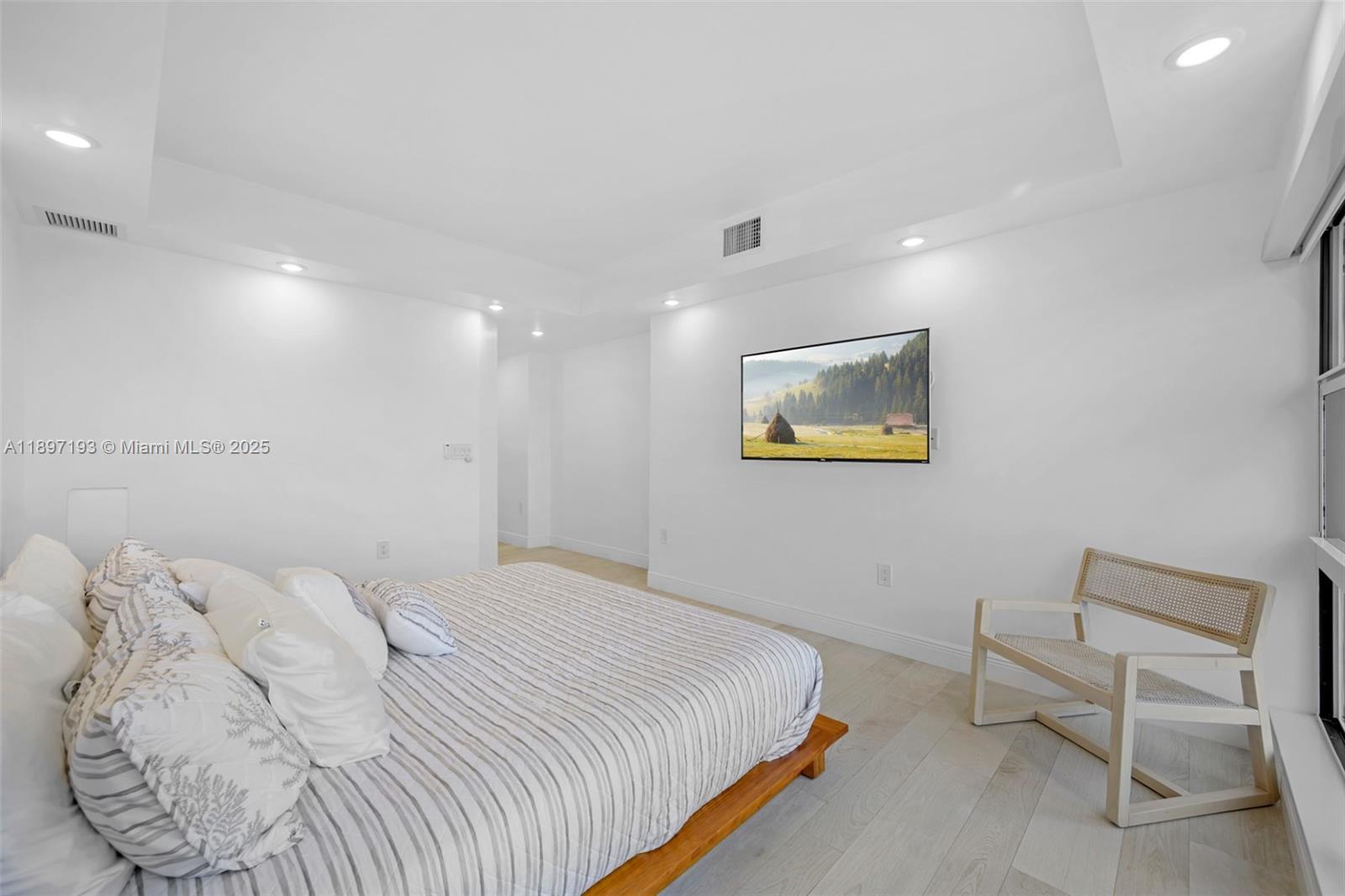 SEA RANCH CLUB B CONDO - Residential Lease