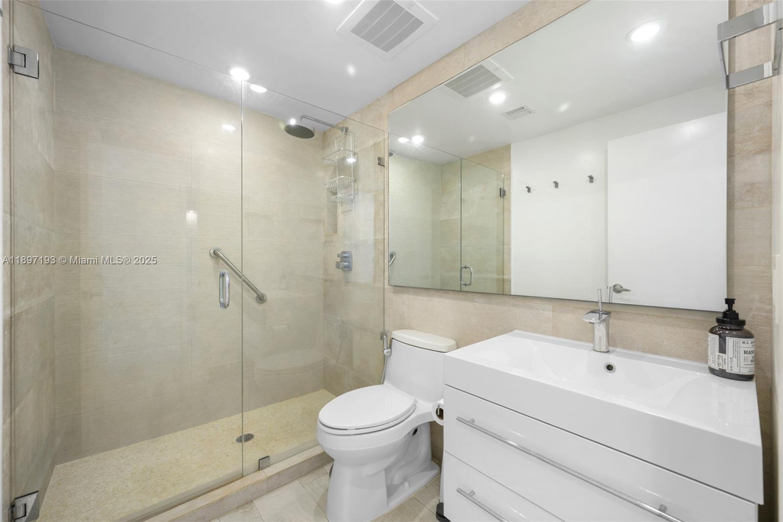 SEA RANCH CLUB B CONDO - Residential Lease