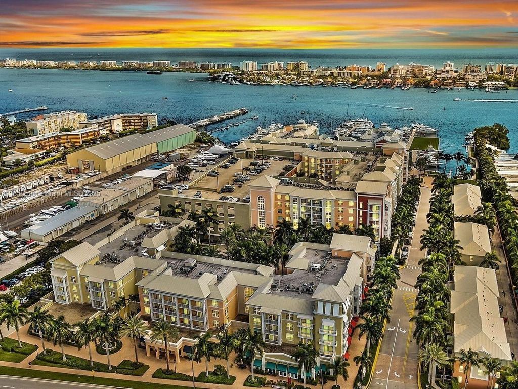 Photo of 806 E Windward Way #209, Lantana, FL 33462 (MLS # A11858516)