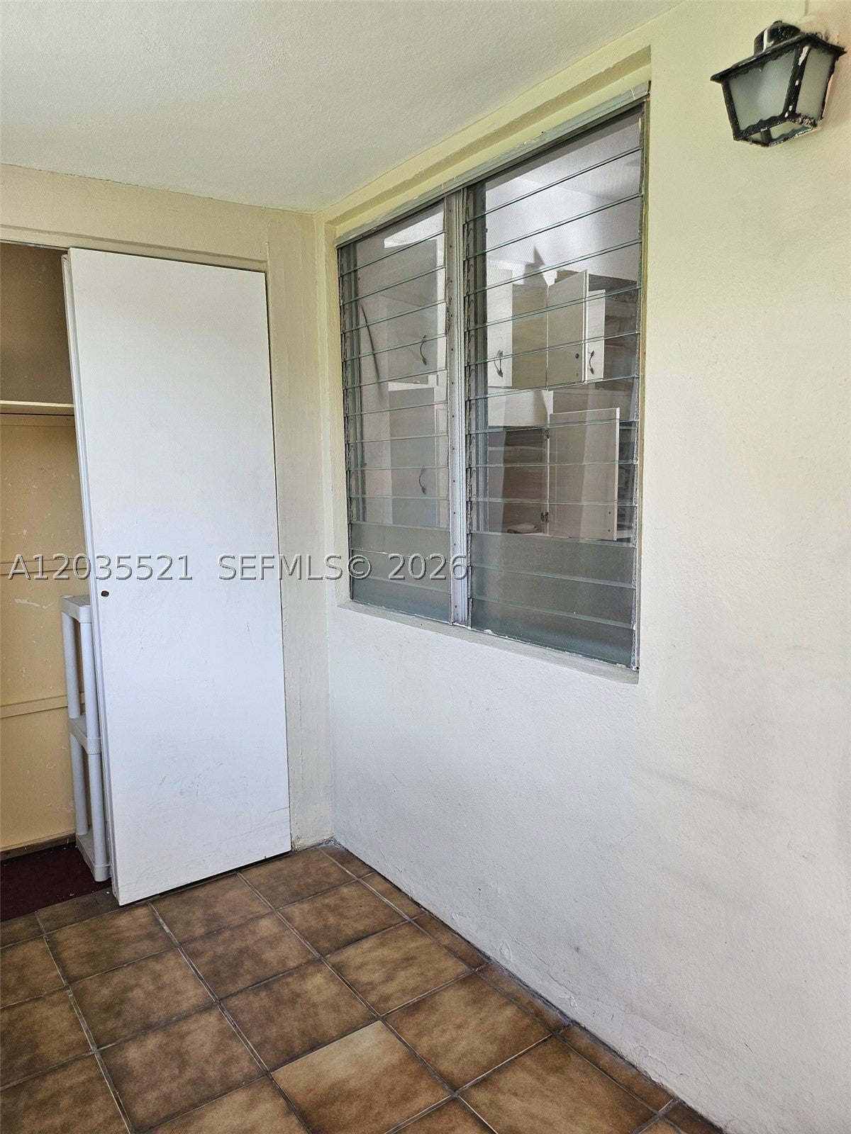 709 NE 4th Ct 6