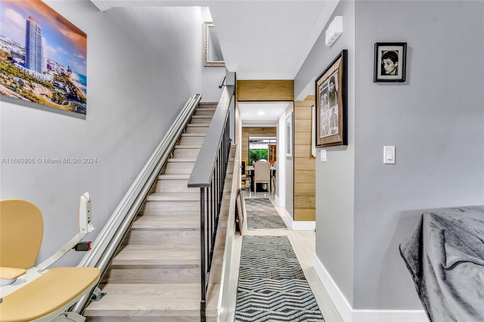 LARO GALLOWAY VILLAS COND - Residential