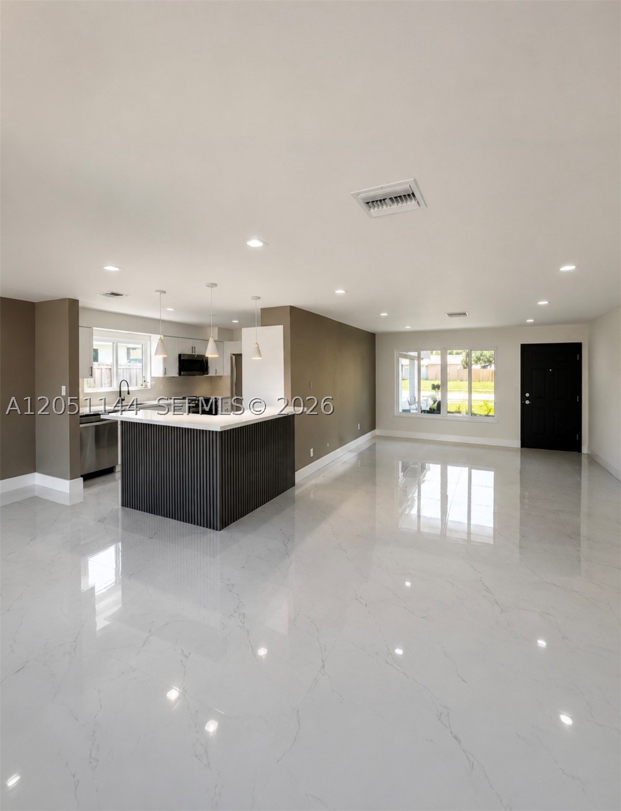 3430 SW 17th St