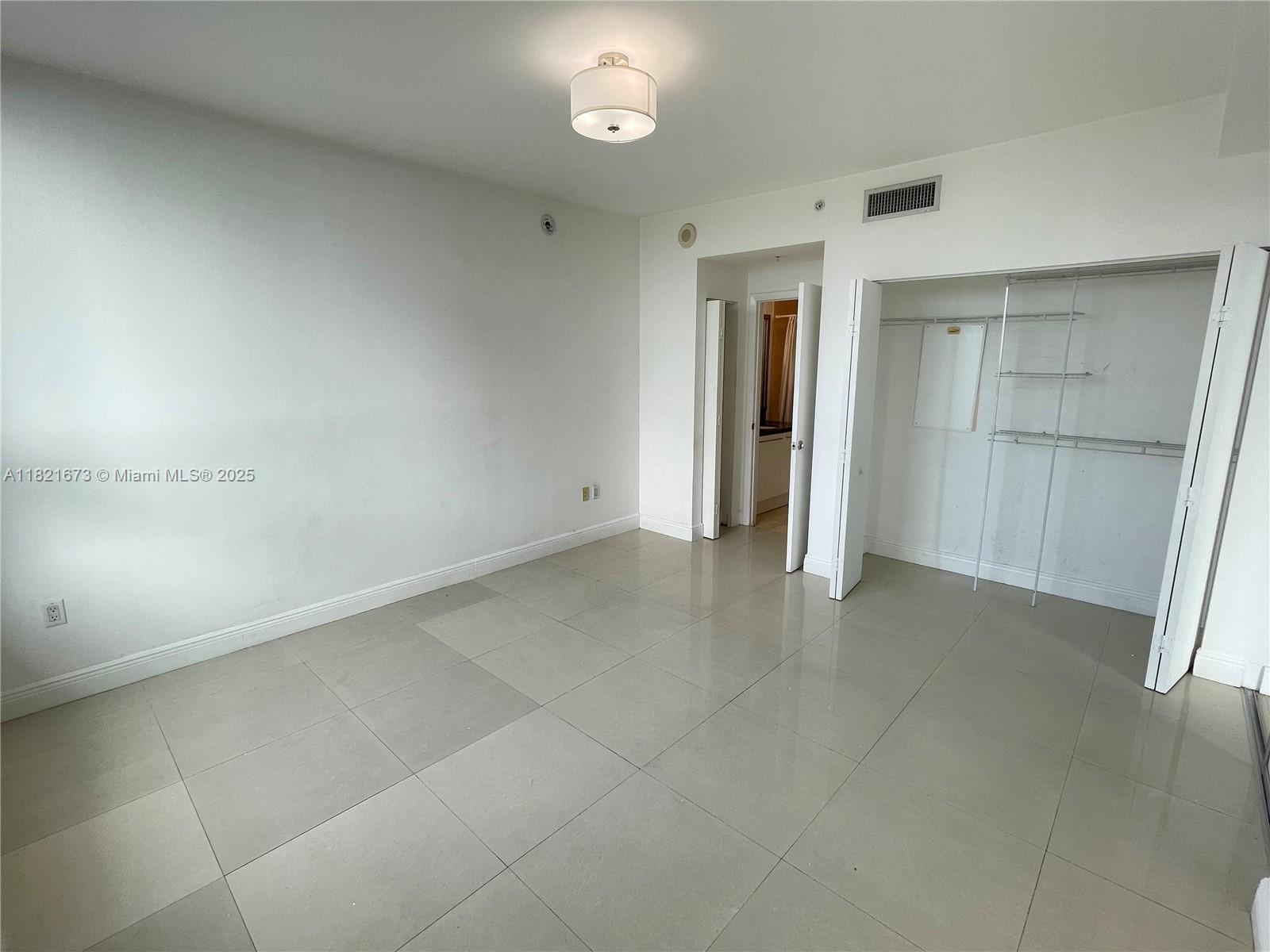 THE IVY CONDO - Residential Lease
