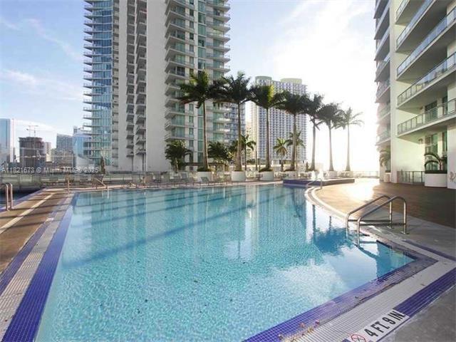 THE IVY CONDO - Residential Lease