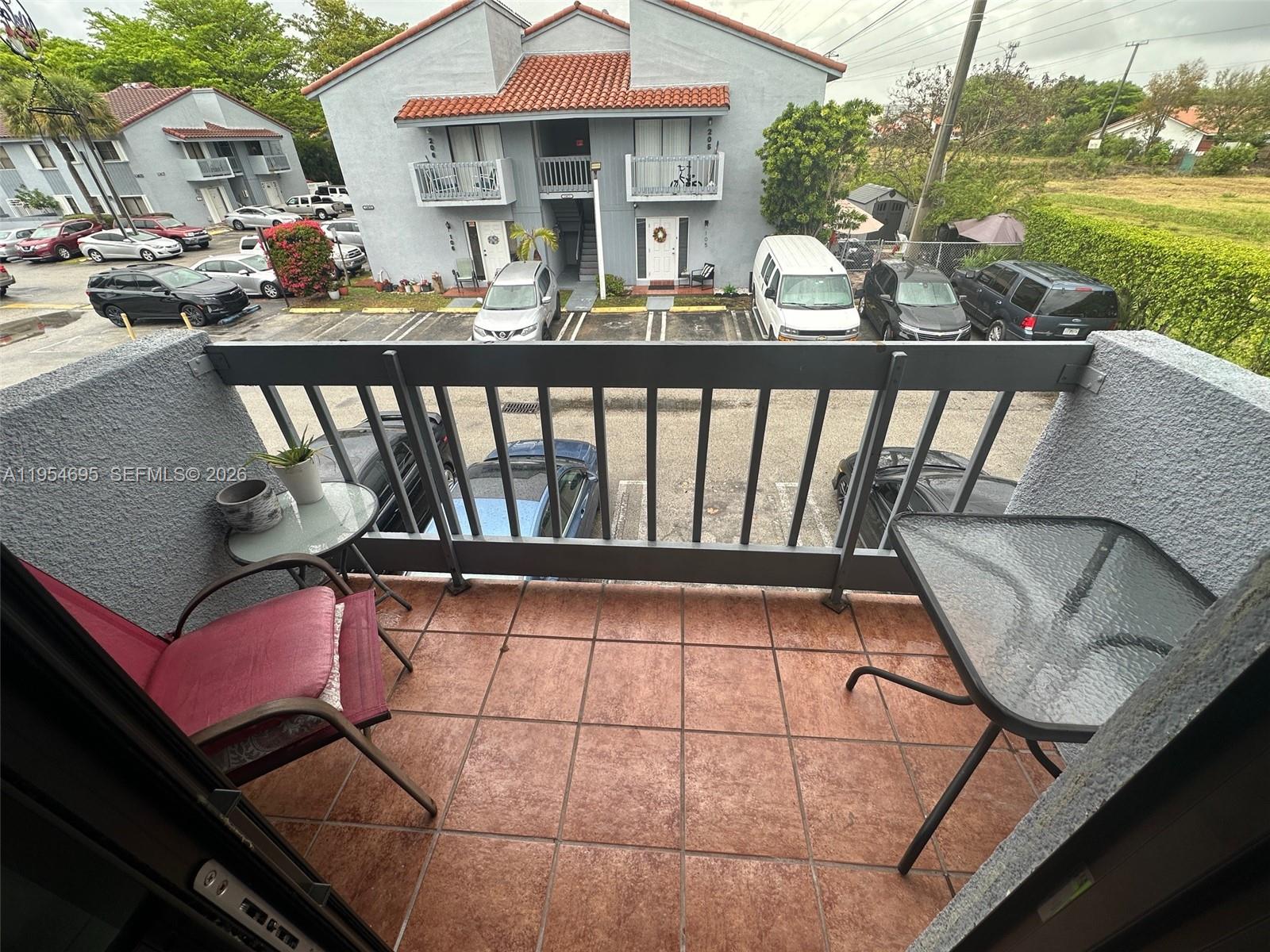 TREASURE OF KENDALL CONDO - Residential