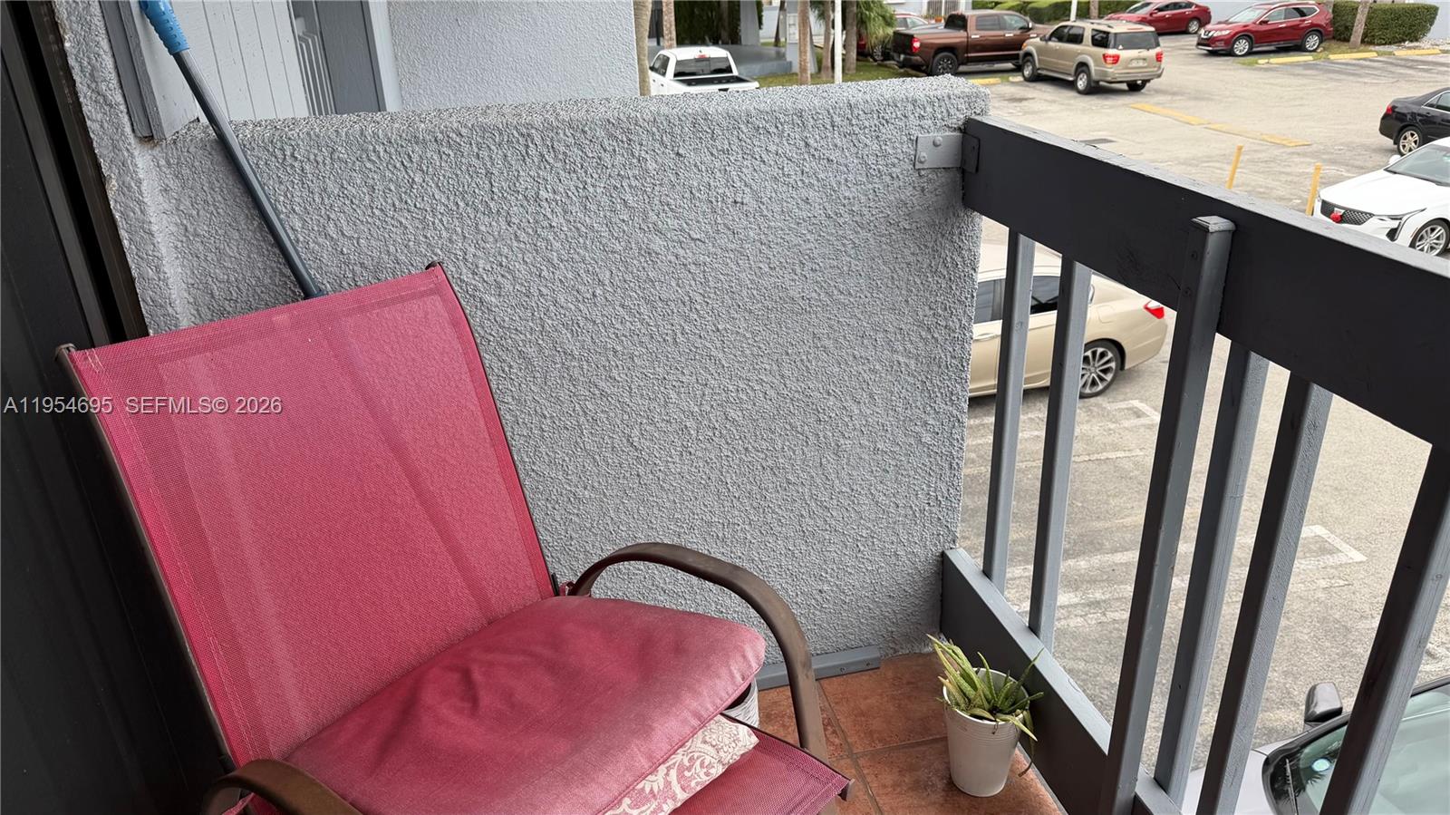 TREASURE OF KENDALL CONDO - Residential